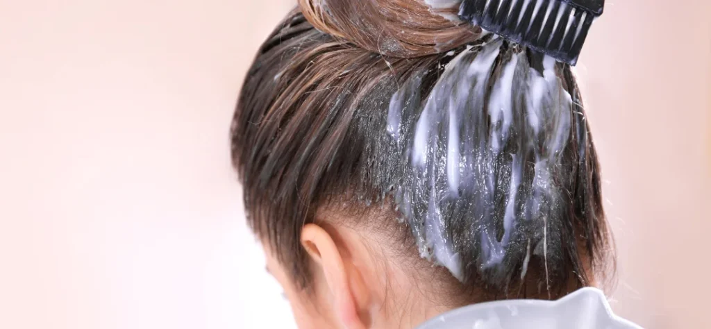 чем отмыть краску для волос с кожи