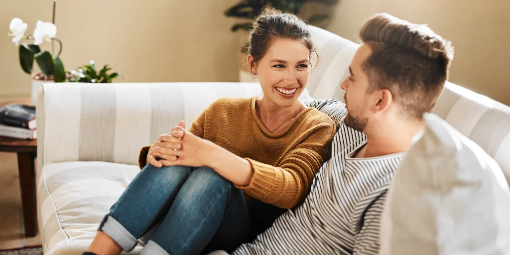 як зацікавити дівчину