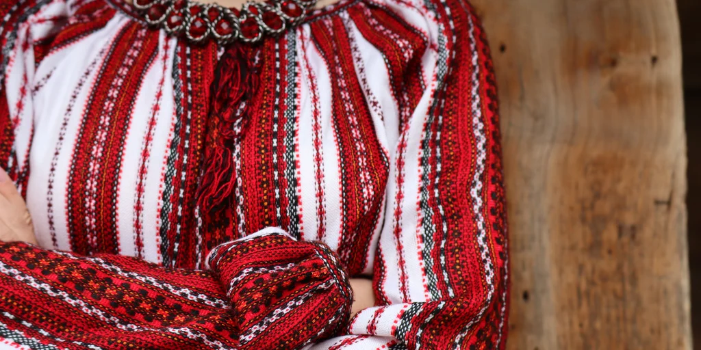 як прати вишиванку з льону