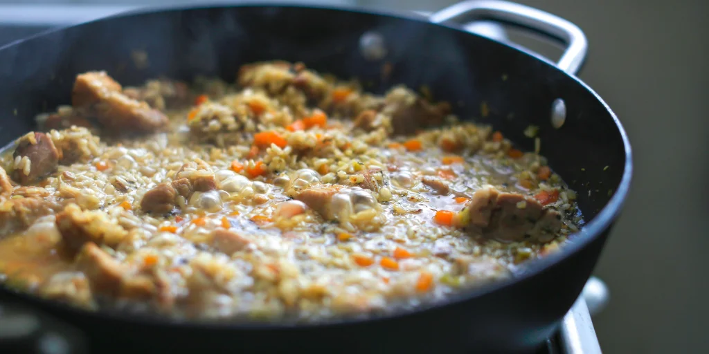 страви з тушонкою