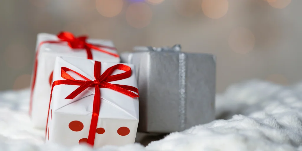 що подарувати на миколая